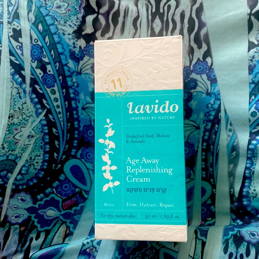 Lavido - Infused by Nature - Age Away Replenishing Cream